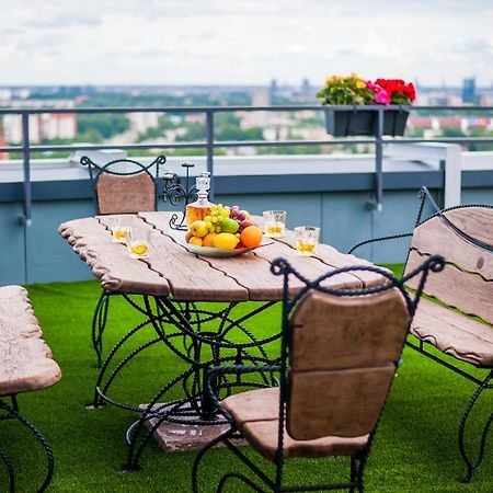 Skyhouse Riga Amazing Penthouse And Spa Ngoại thất bức ảnh