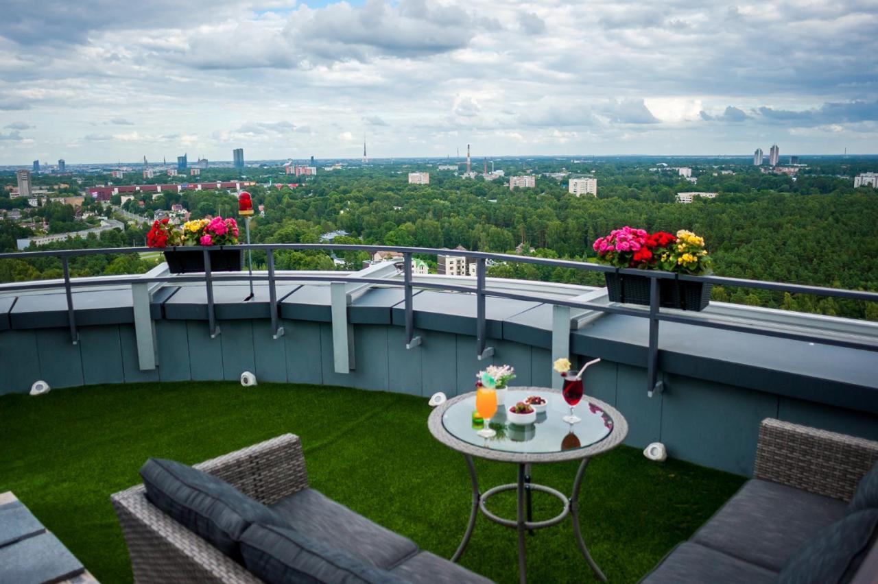 Skyhouse Riga Amazing Penthouse And Spa Ngoại thất bức ảnh